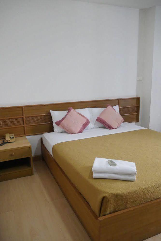 Michael Inn Pattaya ภายนอก รูปภาพ